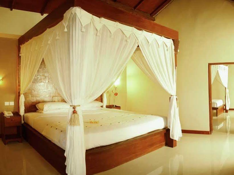 The Natia, A Seaside Hotel Candi Dasa  Ngoại thất bức ảnh